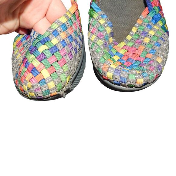 ST. JOHN'S BAY women's size 8 rainbow woven Karma Mary Jane wedges - Picture 4 of 12